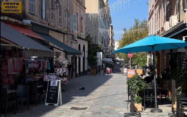 Appartement à louer    3 pièces •  Bastia