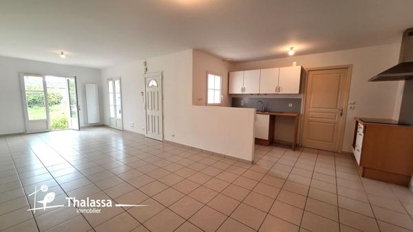 Maison Pornic 5 pièce(s) 90 m2,  
Pornic 44210