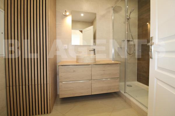 Charmante maison familiale 170m² environ 6 chambres terrain de 420m²