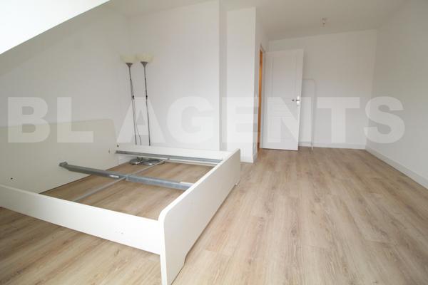 Charmante maison familiale 170m² environ 6 chambres terrain de 420m²