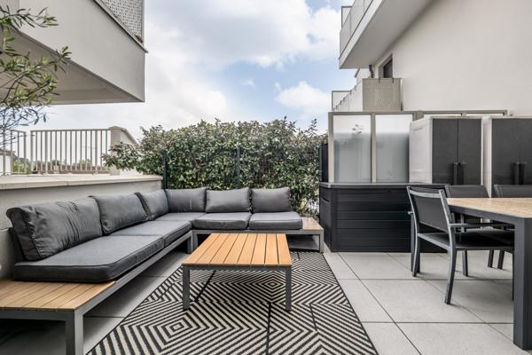 Viroflay (78220) VIROFLAY RIVES GAUCHE 3 PIECES - 2 chambres-Terrasse de 17M²