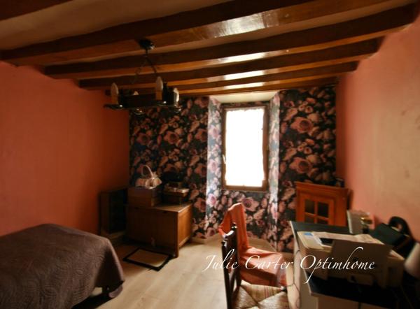 Maison de bourg à rafraîchir