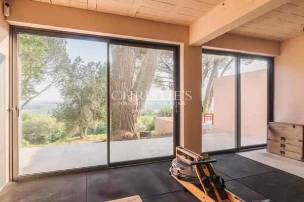 Propriété d’Architecte Moderniste – Panorama à Couper le Souffle près de Bordeaux