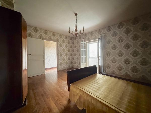 Grande maison de ville avec jardin, vue Pyrénées