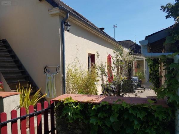 Propriete à vendre à Cré sur Loir dans la Sarthe (72200), ref : 1179