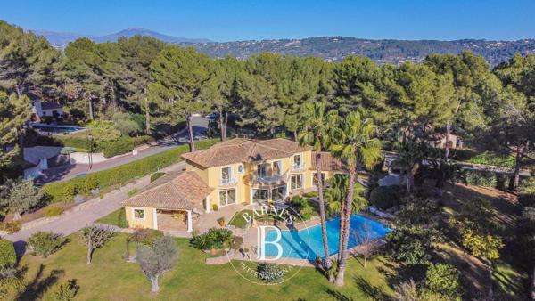 Mougins, Villa 4 Chambres -  500 m² à vendre