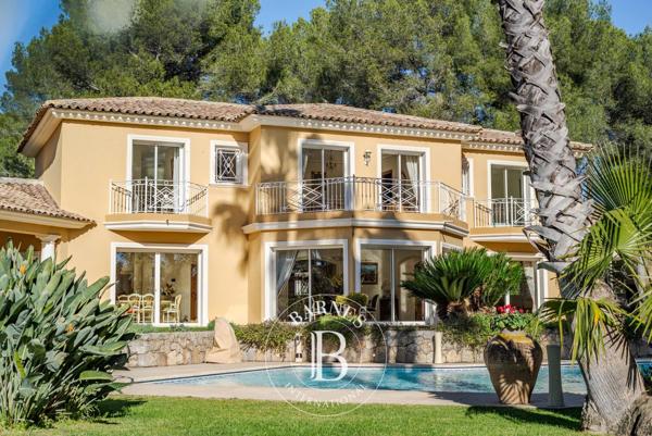 Mougins, Villa 4 Chambres -  500 m² à vendre