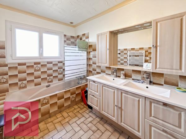 Maison 6 pièces 110 m2