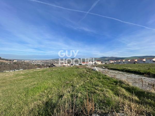 terrain de 850 m²