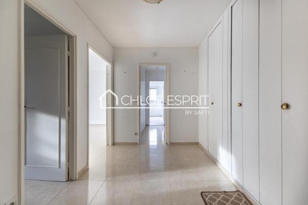 BEAU 4 PIÈCES AVEC BALCON + 2 PARKINGS