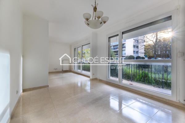 BEAU 4 PIÈCES AVEC BALCON + 2 PARKINGS