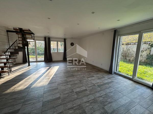 Maison Druillat 5 pièce(s) 176.39 m2