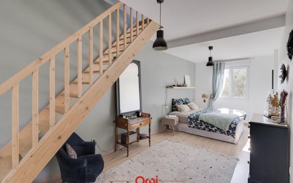 Maison à vendre    5 pièces • 144 m2 Marseille 12