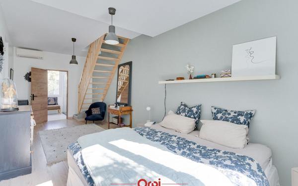 Maison à vendre    5 pièces • 144 m2 Marseille 12