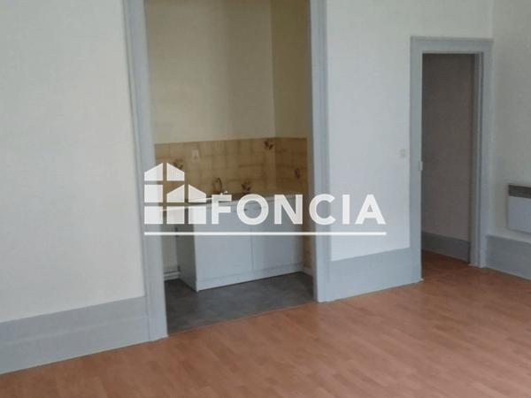 Location Appartement 2 pièces 49.57 m² - 41 RUE GARONNE Agen 47000