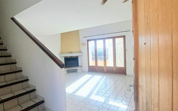 Maison à vendre    4 pièces • 100 m2 Six-Fours-les-Plages