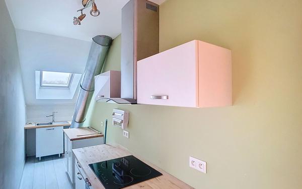 Maison à vendre    7 pièces • 178 m2 Couëron