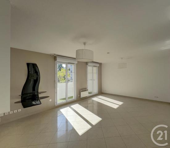 Appartement F3 à vendre  3 pièces - 58,88 m2 LE BOURGET - 93