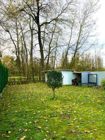 Maison à Noyon  : 4 pièce(s) 121 m2 + terrain de 558m²