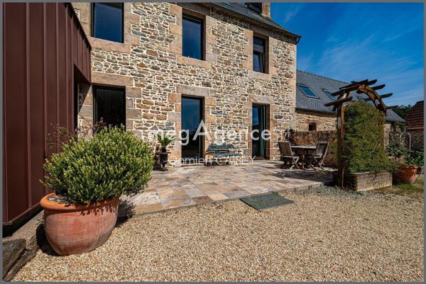 Maison à PERROS-GUIREC, 22700 - 10 pièces 234m²