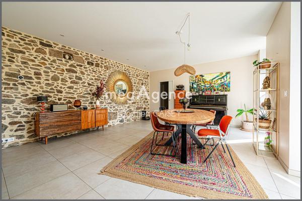 Maison à PERROS-GUIREC, 22700 - 10 pièces 234m²
