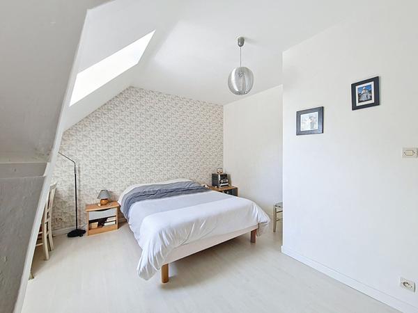 Charmante maison au calme - 6 chambres - BAUNE