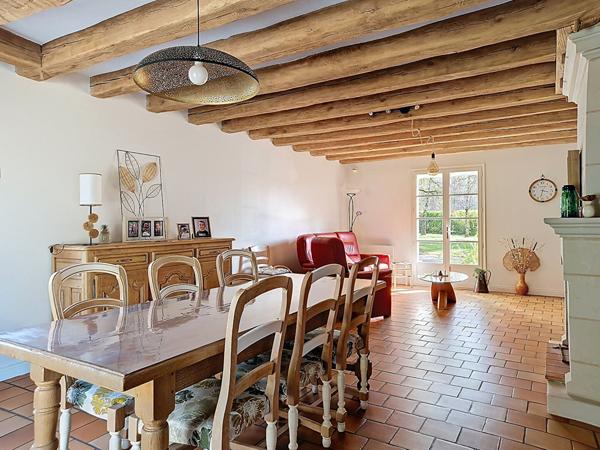 Charmante maison au calme - 6 chambres - BAUNE