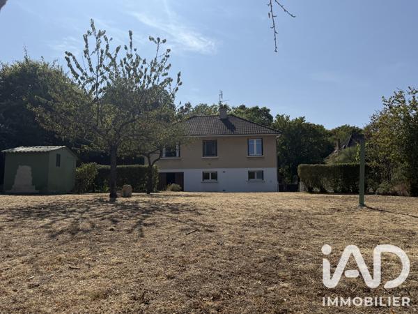 Maison à vendre 5 pièces 95,06 m² Saint-Amand-Montrond