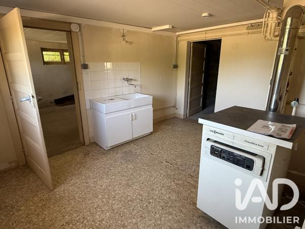 Maison à vendre 5 pièces 95,06 m² Saint-Amand-Montrond