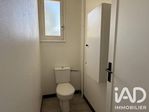 Maison à vendre 5 pièces 95,06 m² Saint-Amand-Montrond