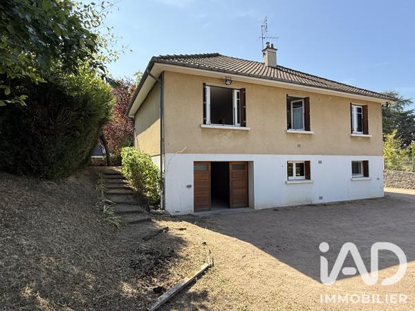 Maison à vendre 5 pièces 95,06 m² Saint-Amand-Montrond