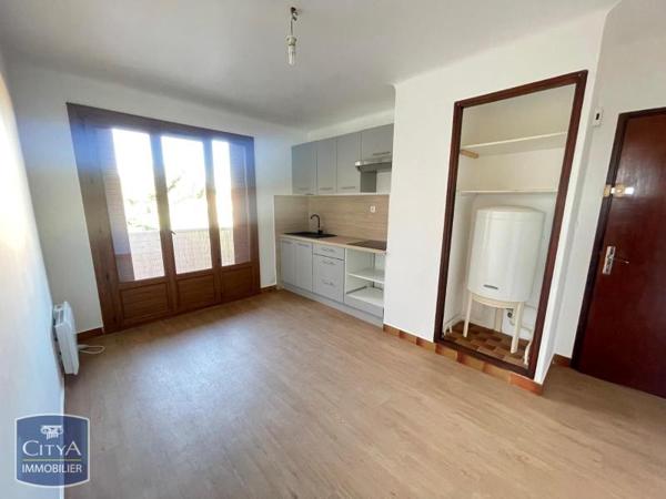 Appartement à louer 2 pièces 33.09m² Six-Fours-les-Plages (83140)