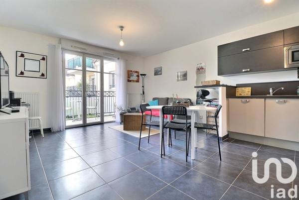 Apartment for sale 3 rooms 55 m² Pontault-Combault