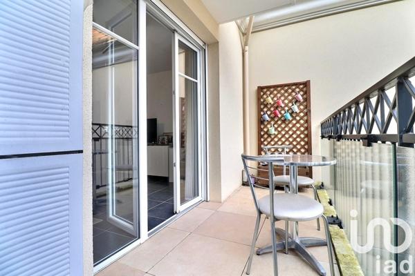 Apartment for sale 3 rooms 55 m² Pontault-Combault