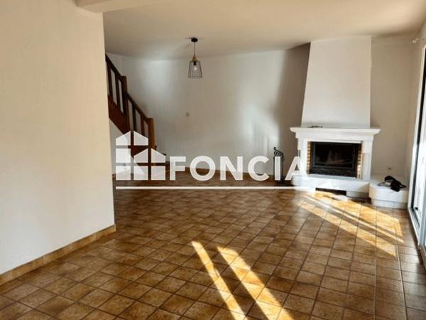 Location Maison 4 pièces 84.6 m² - 79 CHEMIN DE PERTUAS Bandol 83150