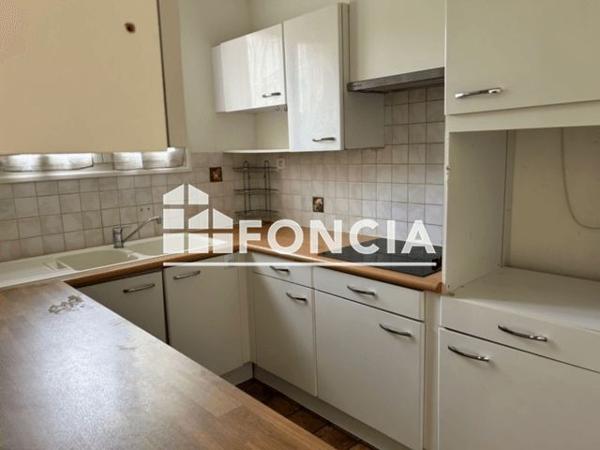 Location Maison 4 pièces 84.6 m² - 79 CHEMIN DE PERTUAS Bandol 83150