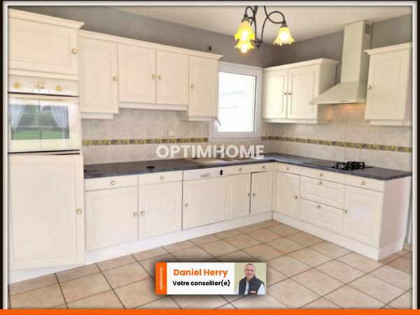 Maison 7 pièces avec grand garage