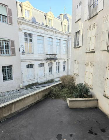 Appartement 5 pièces - 96 m²