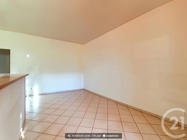 Appartement F2 à vendre  2 pièces - 44 m 2   SENS  - 89