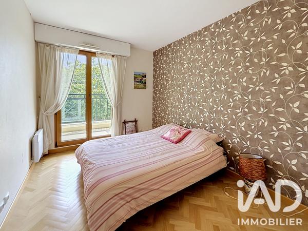 Appartement à vendre 5 pièces 109 m² Le Plessis-Robinson