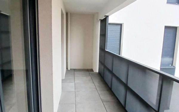 Appartement à louer    3 pièces • 59,20 m2 Romainville