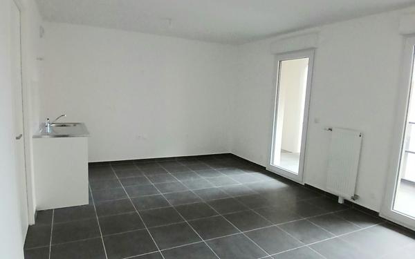 Appartement à louer    3 pièces • 59,20 m2 Romainville