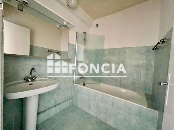 Location Appartement 5 pièces 122 m² - 10 RUE AMIRAL LINOIS Brest 29200