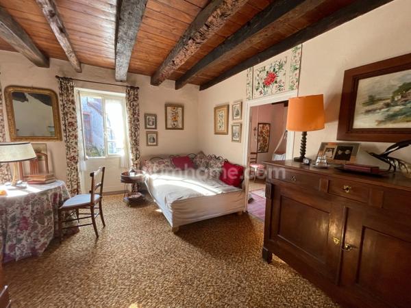 Maison à vendre 5 pièces CHATEAUPONSAC (87)