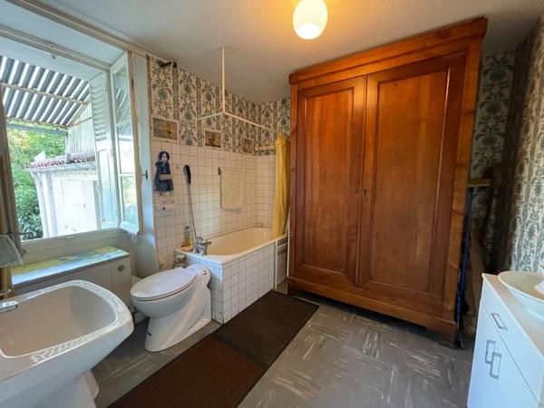 Maison à vendre 5 pièces CHATEAUPONSAC (87)