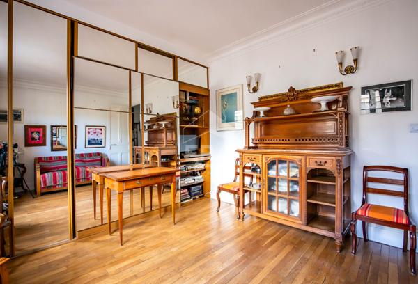 75012 - DAUMESNIL - Appartement Studio - Surface 30m²