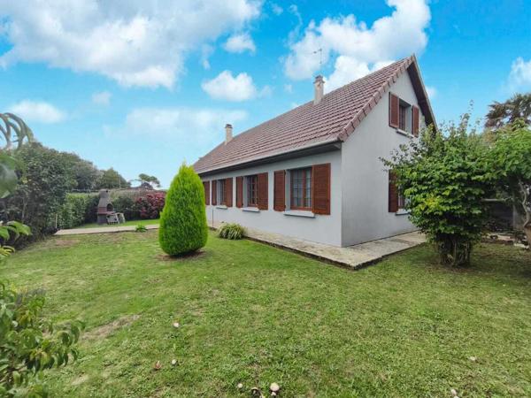 plain pied 4 chambres jardin 2 garages