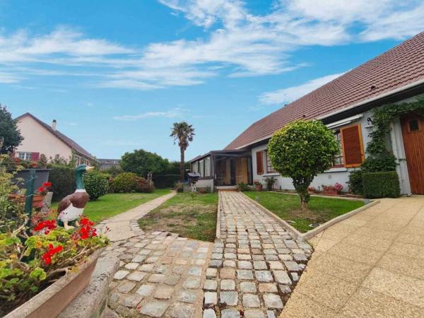 plain pied 4 chambres jardin 2 garages