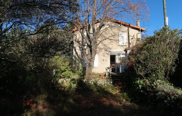 Maison à rénover de 82m2 sur terrain de 770m2
