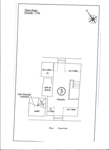 Dans un quartier AUTHENTIQUE
A proximité du port , du pont Colbert et des commerces.
Copropriété saine de 3 lots , faible charge.

Immeuble en briques et silex composé de 3 appartements.
Au  RDC , un deux pièces de 32 m2 libre il était loué 400 € +charge
Au 1 étage , un studio de 22m2 libre il était loué 335 € + charge
Au 2 étage , un duplex de 33m2 occupé loué 435 € + charge

l'ensemble des appartements sont en bon état , les DPE sont très correct
investissement locatif